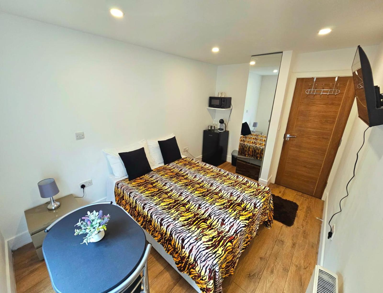 Oliver Double Room Londres Exterior foto